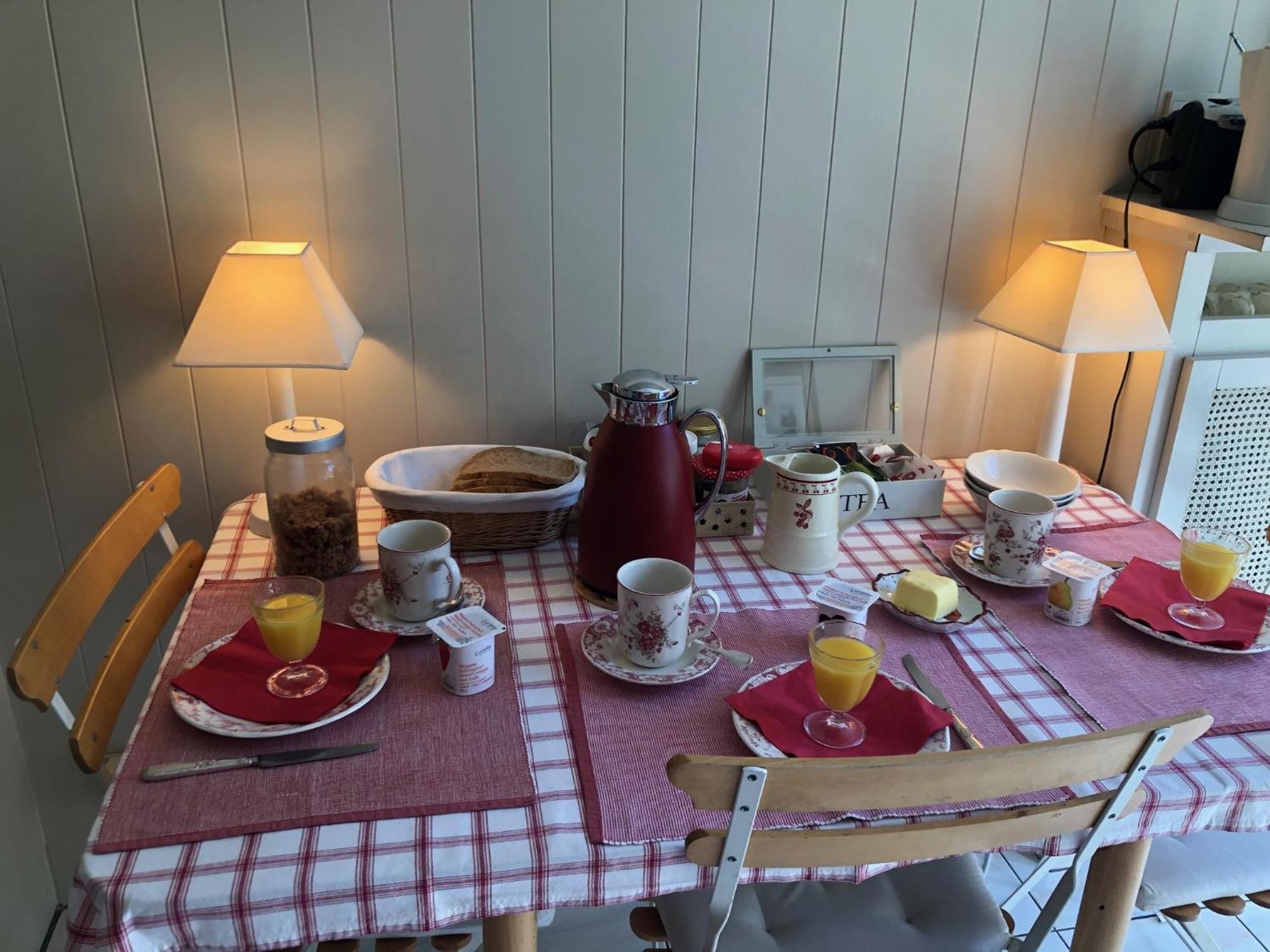 B&B Capitaine Piret Woluwe-Saint-Lambert Zewnętrze zdjęcie